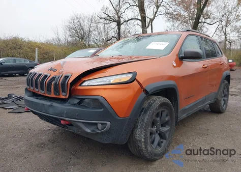 2015 Jeep Cherokee Trailhawk z USA, uszkodzony, nr VIN 1C4PJMBS2FW680300